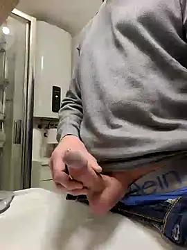 Snapshot of Veinedur chatting on 12, 12, 2024 Veinedur online show from 12, 12, 2024