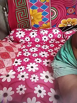 Snapshot of Priya-bhabi012 chatting on 11, 1, 2026 Priya-bhabi012 online show from 11, 1, 2026