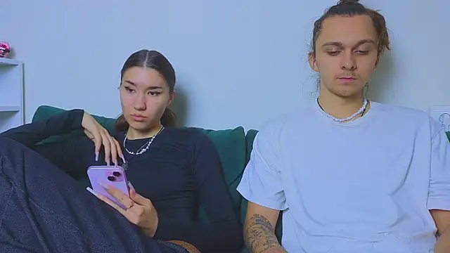 do u know them online show from 4, 4, 2026