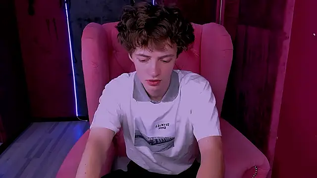 LukeSweet online show from 7, 2, 2026