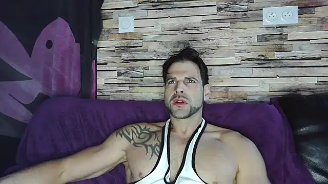 XxBigboybandxX online show from 12, 12, 2024