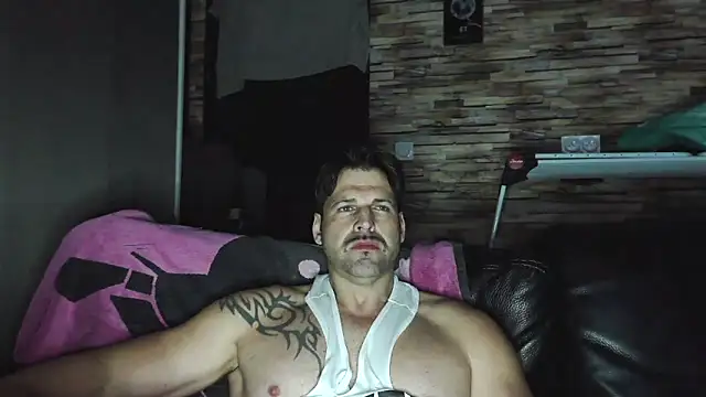 XxBigboybandxX online show from 15, 1, 2026