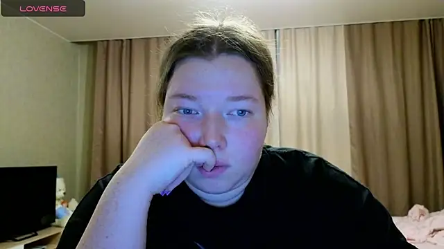 Blush Lolaa online show from 21, 12, 2025