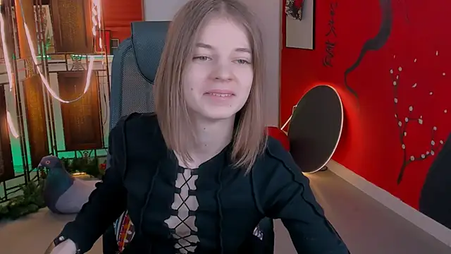 TinaDavil online show from 9, 1, 2025