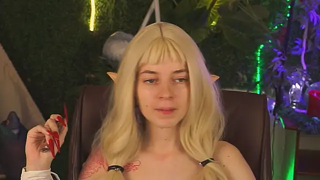 TinaDavil online show from 19, 1, 2025