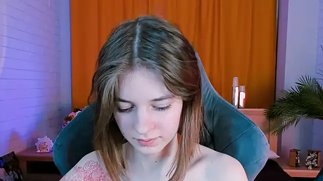 TinaDavil online show from 26, 1, 2025