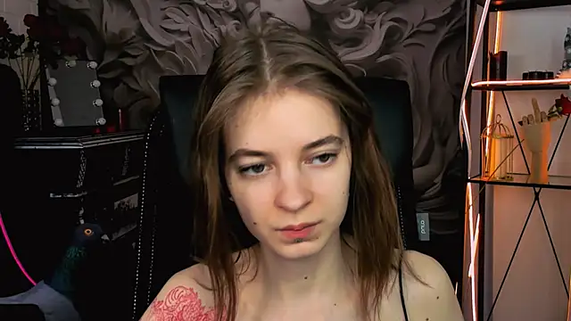 TinaDavil online show from 7, 3, 2025