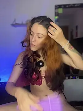 Ginger Foxy online show from 30, 5, 2026