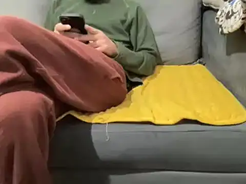 Snapshot of 4small4inchlol chatting on 3, 2, 2025 4small4inchlol online show from 3, 2, 2025