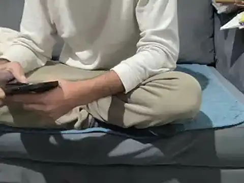 Snapshot of 4small4inchlol chatting on 2, 3, 2025 4small4inchlol online show from 2, 3, 2025