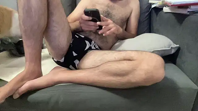 Snapshot of 4small4inchlol chatting on 21, 6, 2026 4small4inchlol online show from 21, 6, 2026