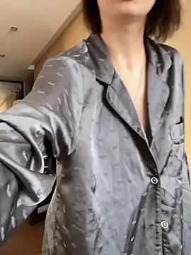 Snapshot of SandraCarter chatting on 5, 2, 2025 SandraCarter online show from 5, 2, 2025