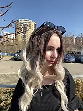 Snapshot of SandraCarter chatting on 8, 3, 2025 SandraCarter online show from 8, 3, 2025