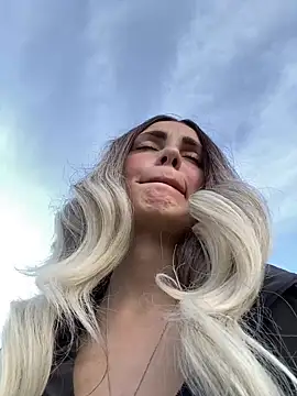 Snapshot of SandraCarter chatting on 16, 3, 2025 SandraCarter online show from 16, 3, 2025