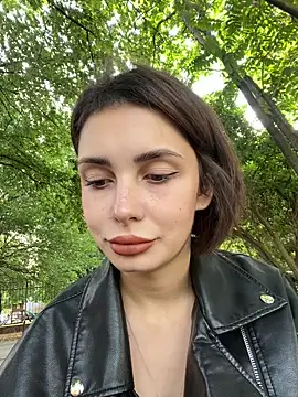 Snapshot of SandraCarter chatting on 11, 9, 2025 SandraCarter online show from 11, 9, 2025