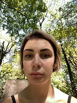 Snapshot of SandraCarter chatting on 5, 10, 2025 SandraCarter online show from 5, 10, 2025