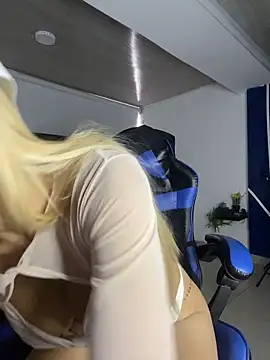 alicev kitty online show from 6, 4, 2026