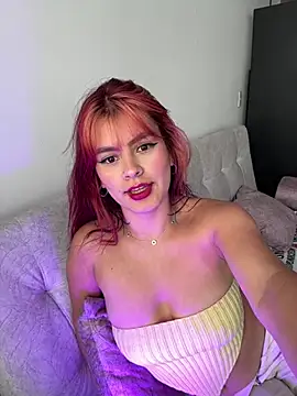 Isa smeraldy online show from 23, 7, 2026