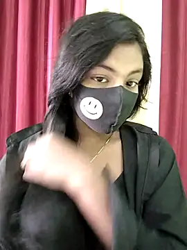 Snapshot of Myra-sen chatting on 6, 10, 2025 Myra-sen online show from 6, 10, 2025