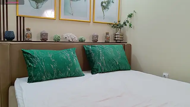 JESSYKA online show from 10, 2, 2025