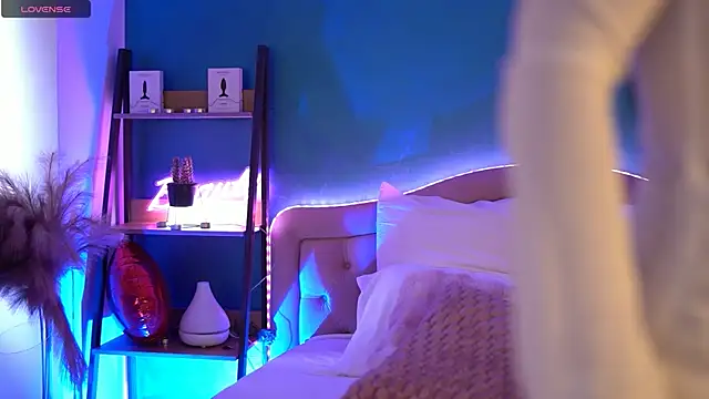 RaisaVawn online show from 21, 4, 2026