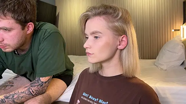 Snapshot of Adelovenick chatting on 10, 11, 2025 Adelovenick online show from 10, 11, 2025