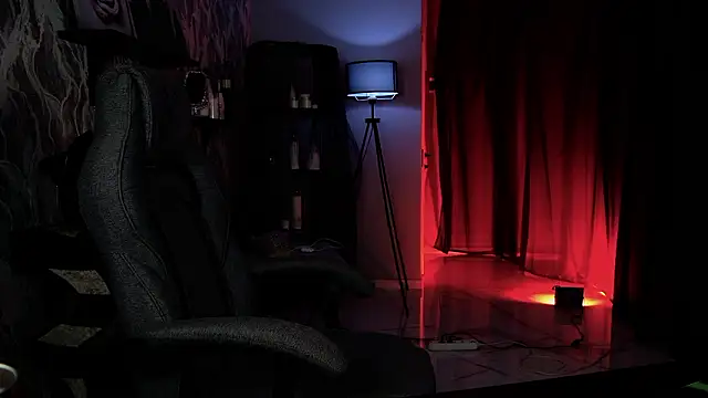 Lana  May online show from 26, 3, 2026