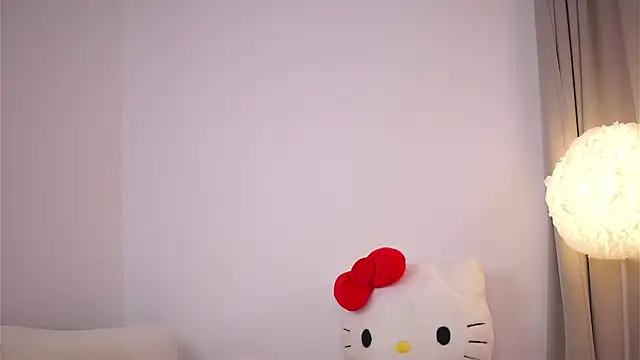 AvaShayy online show from 12, 9, 2025