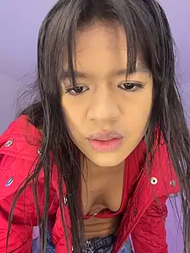 meganthompsonn22 online show from 15, 10, 2025