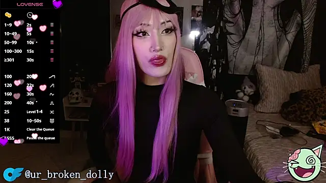 Effy Corpse online show from 13, 3, 2026