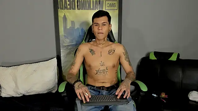 Snapshot of jamesinked_ chatting on 22, 3, 2025 jamesinked  online show from 22, 3, 2025