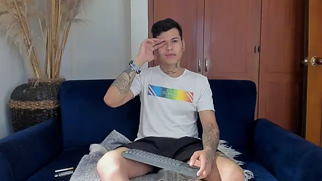 jamesinked  online show from 28, 11, 2025