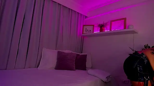 susyy7 online show from 3, 11, 2025