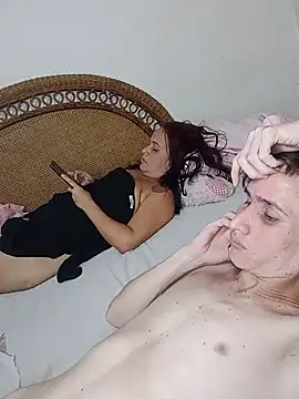 Milfvalesk online show from 5, 1, 2025