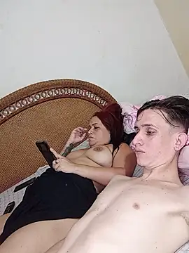 Milfvalesk online show from 15, 3, 2025