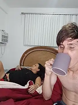 Milfvalesk online show from 24, 9, 2025