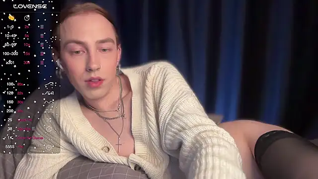 Snapshot of Avril_Pearly_ chatting on 13, 1, 2025 Avril Pearly online show from 13, 1, 2025