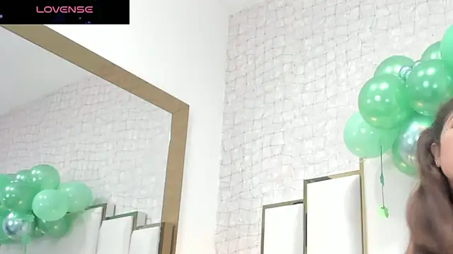 Snapshot of Victoriaa_millers chatting on 20, 3, 2025 Victoriaa millers online show from 20, 3, 2025