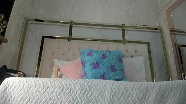 Snapshot of Victoriaa_millers chatting on 15, 10, 2025 Victoriaa millers online show from 15, 10, 2025