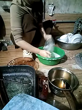 Fuckmehard2xx online show from 2, 3, 2025