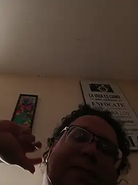 beautiful hands  online show from 5, 12, 2025