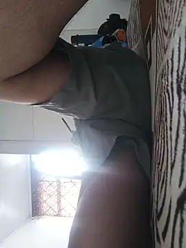 beautiful hands  online show from 25, 3, 2026