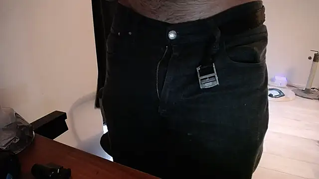 P4RtYBOII92 online show from 1, 11, 2025