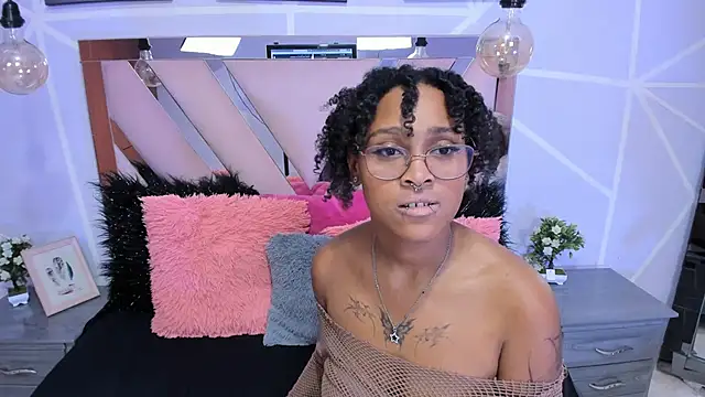 Elith noa online show from 7, 2, 2025