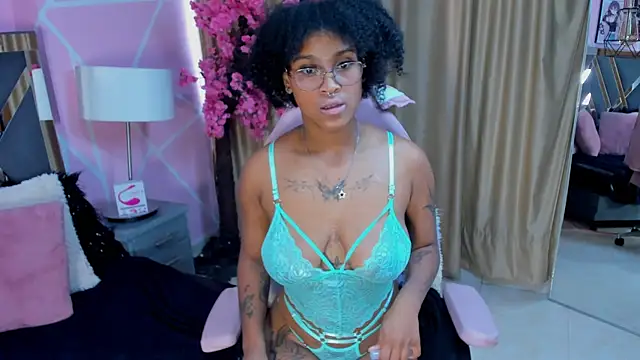 Elith noa online show from 9, 3, 2025