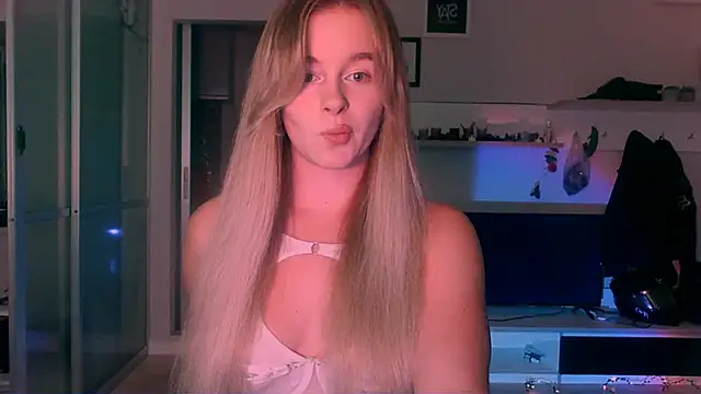 Eva Jaya online show from 19, 9, 2025