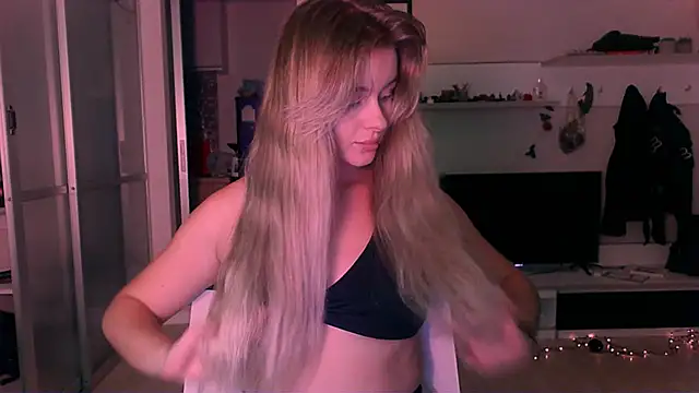 Eva Jaya online show from 27, 9, 2025