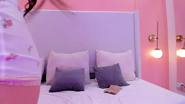 shaina vasquez online show from 9, 2, 2026