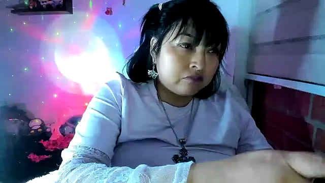 Shaddycute  online show from 28, 6, 2026
