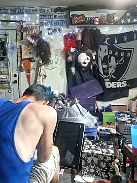 Snapshot of gettinit2wice chatting on 4, 5, 2026 gettinit2wice online show from 4, 5, 2026